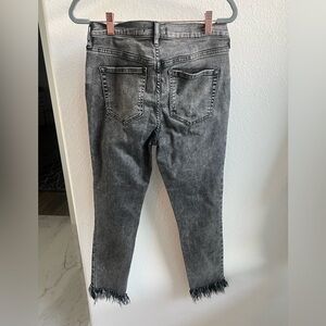 Free people black/greyish distressed cropped denim. Frayed hem. Size 27